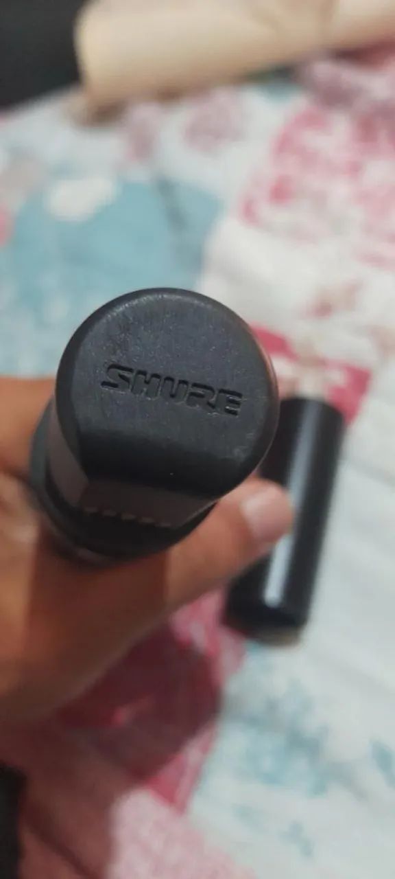 microfone profissional SHURE 58a sem fio.  - Foto 3