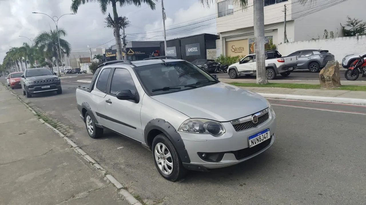 Fiat Strada 2013