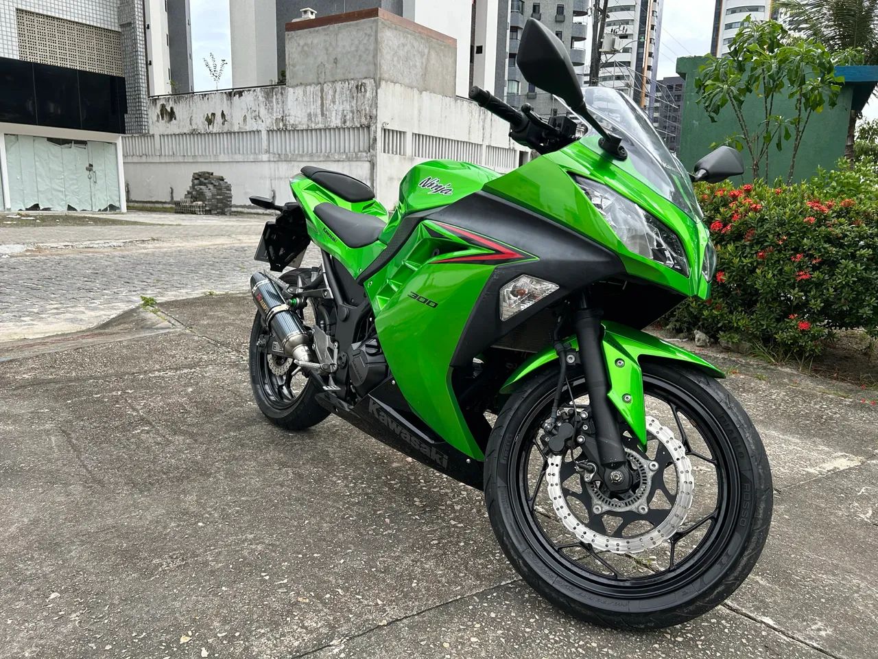 Vendo Kawazaki Ninja 300 - Foto 2