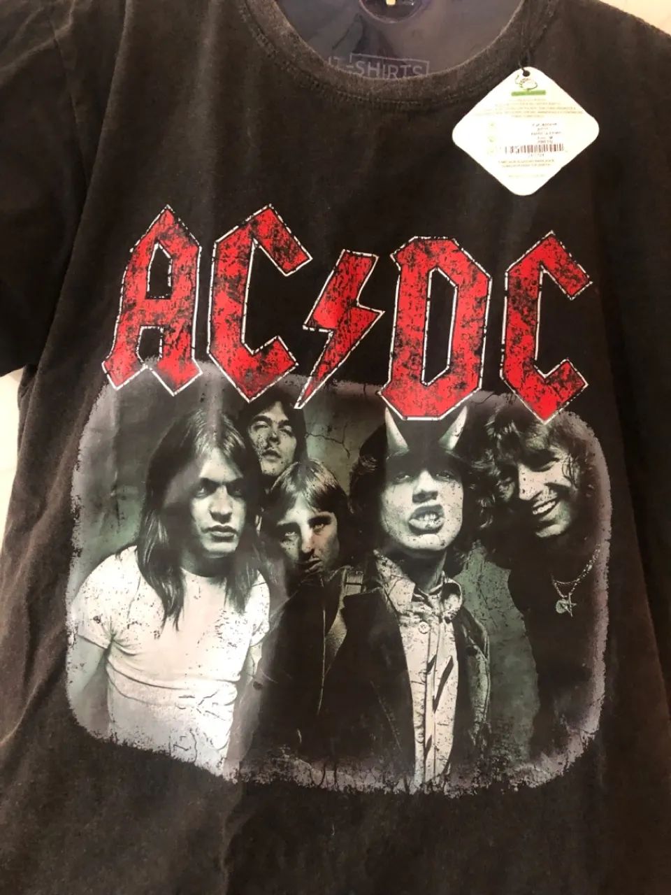 Blusa/camiseta de rock AC/DC. NOVA - Foto 3