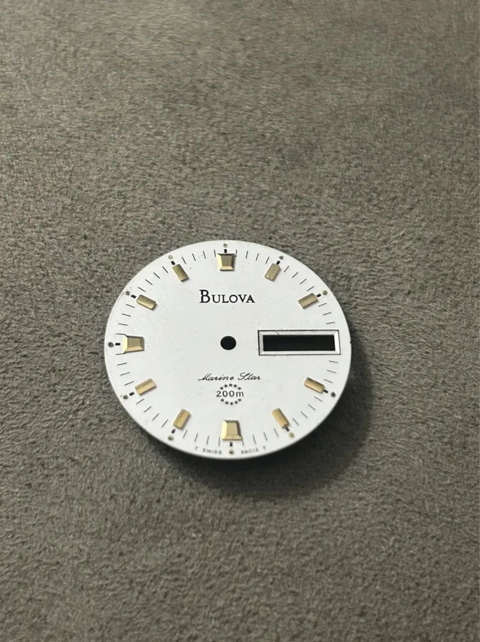 MOSTRADOR DO RELÓGIO BULOVA 98C12 FUNDO BRANCO 