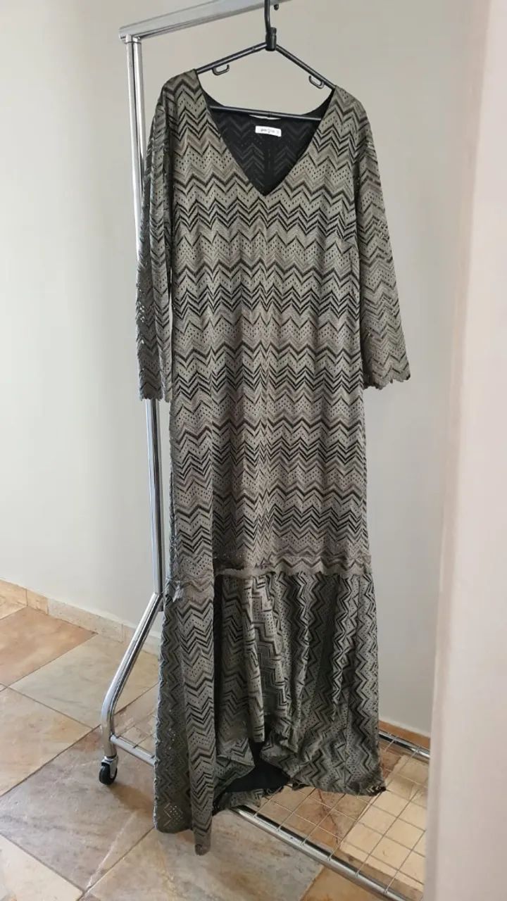 Vestido longo de festa verde oliva de laise sofisticada - Foto 2