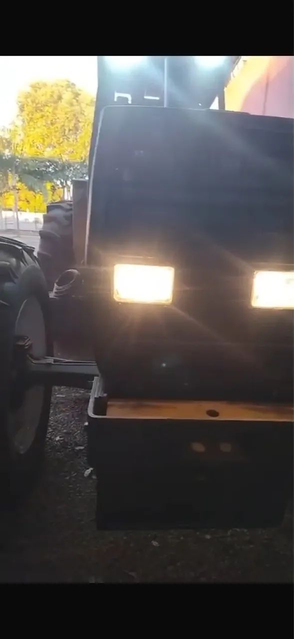 Trator valtra 1380 - Foto 2