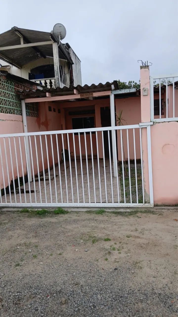 Aluga-se casa mensal 