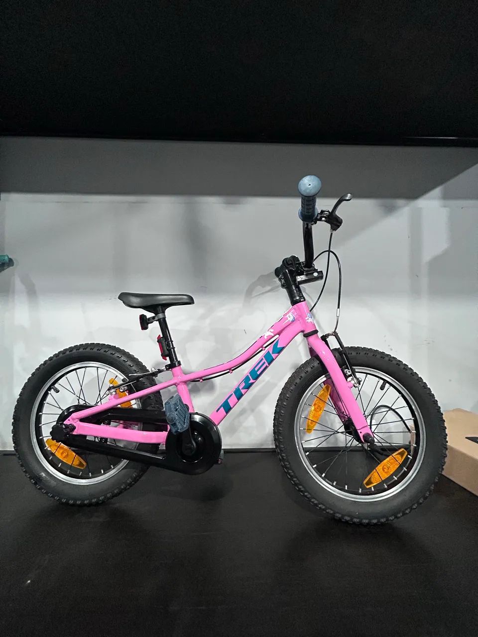 Bicicleta Trek aro 16 (usada, impecável)