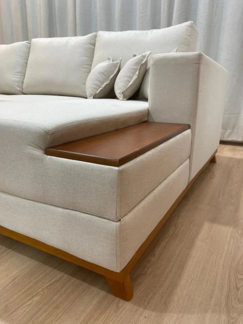 Sofá Chaise 2,50m Linho Bege | Alto Padrão - Foto 3
