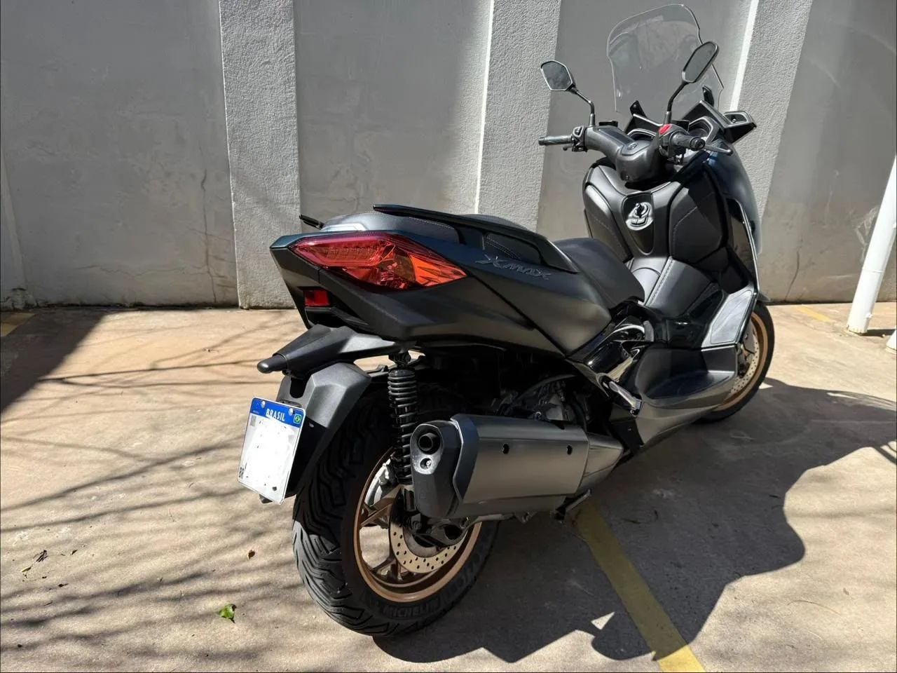 YAMAHA XMAX 250 ABS (2024) - Foto 2