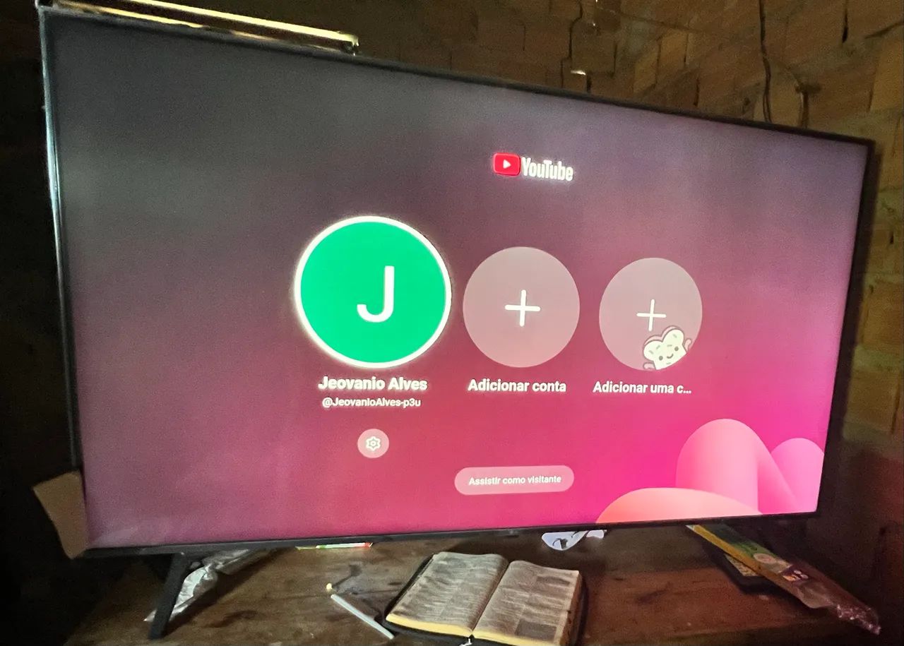 Vendo uma televisão de 60 4K - Foto 2