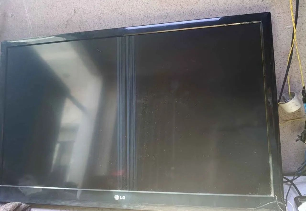 Tv 42 polegadas LG com defeito na tela 42LV3400