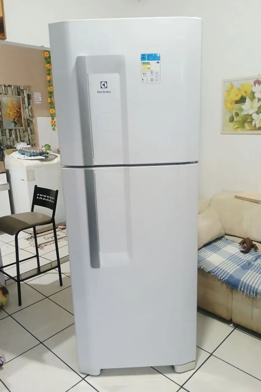 Geladeira Electrolux gelo seco 