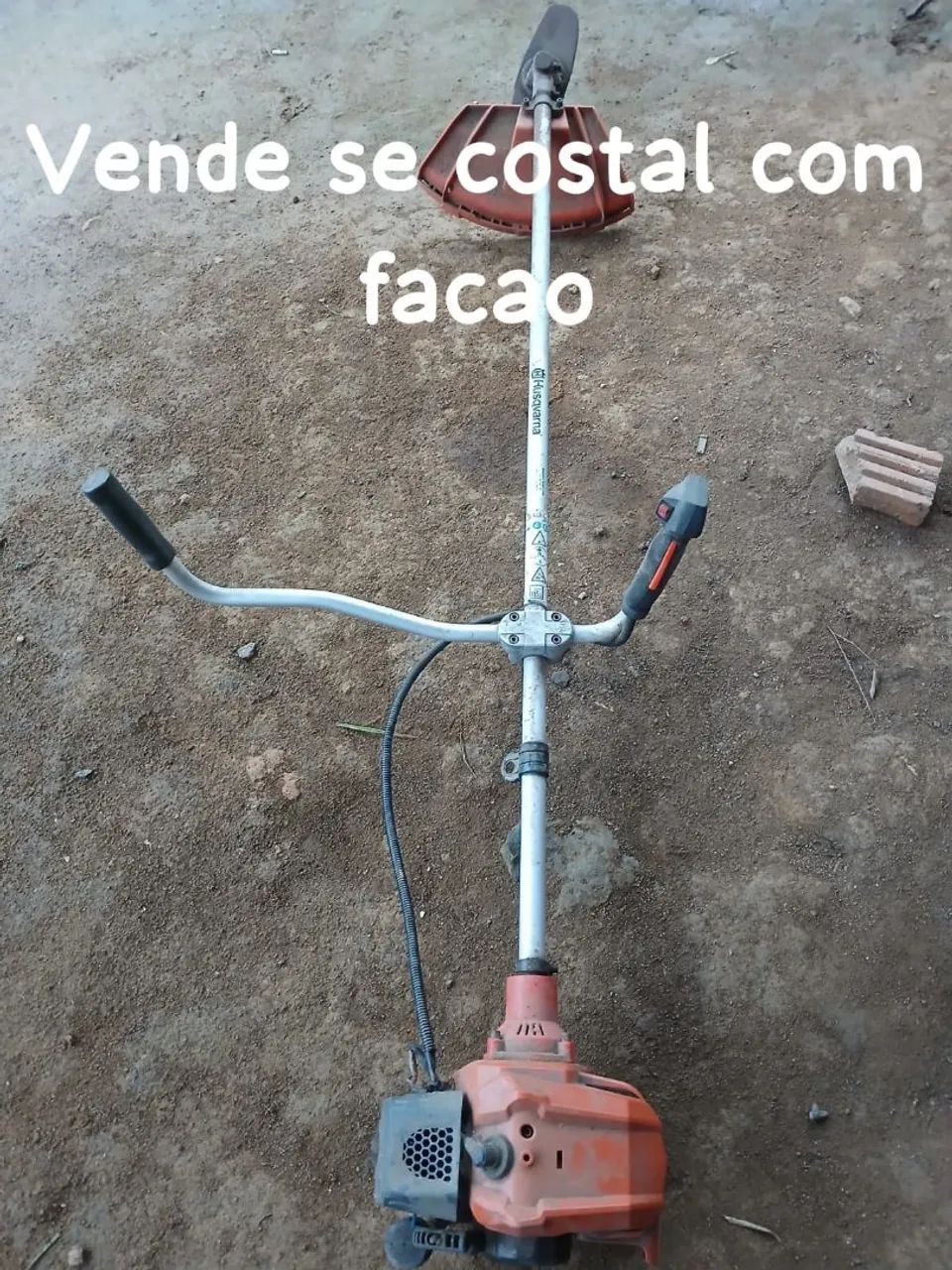 Roçadeira costal 