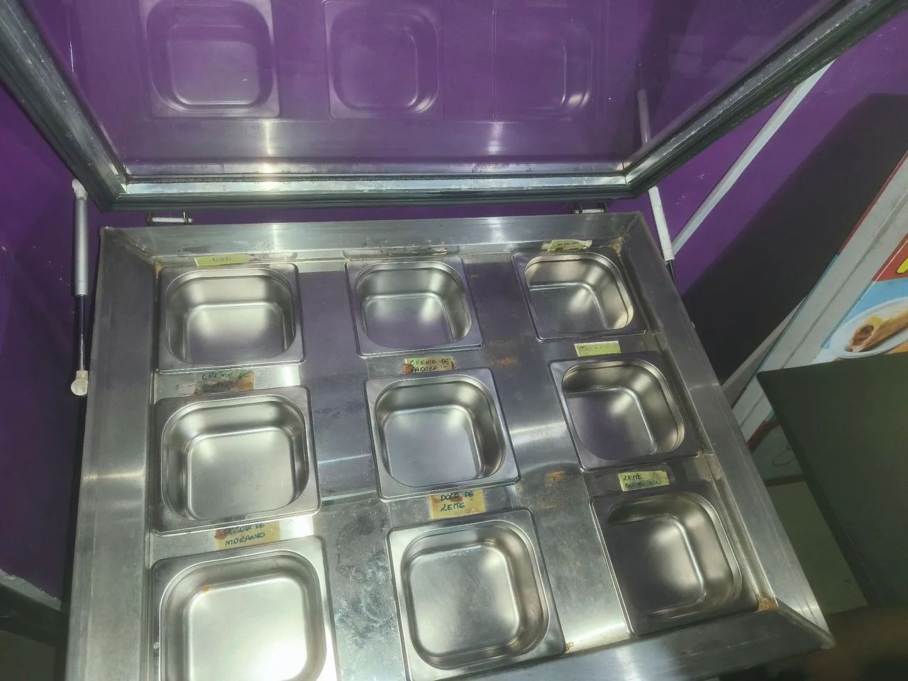 Freezer horizontal expositor de frutas e caldas açaí / sorvetes - Foto 3
