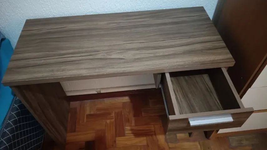Escrivaninha para estudo/trabalho - Foto 2