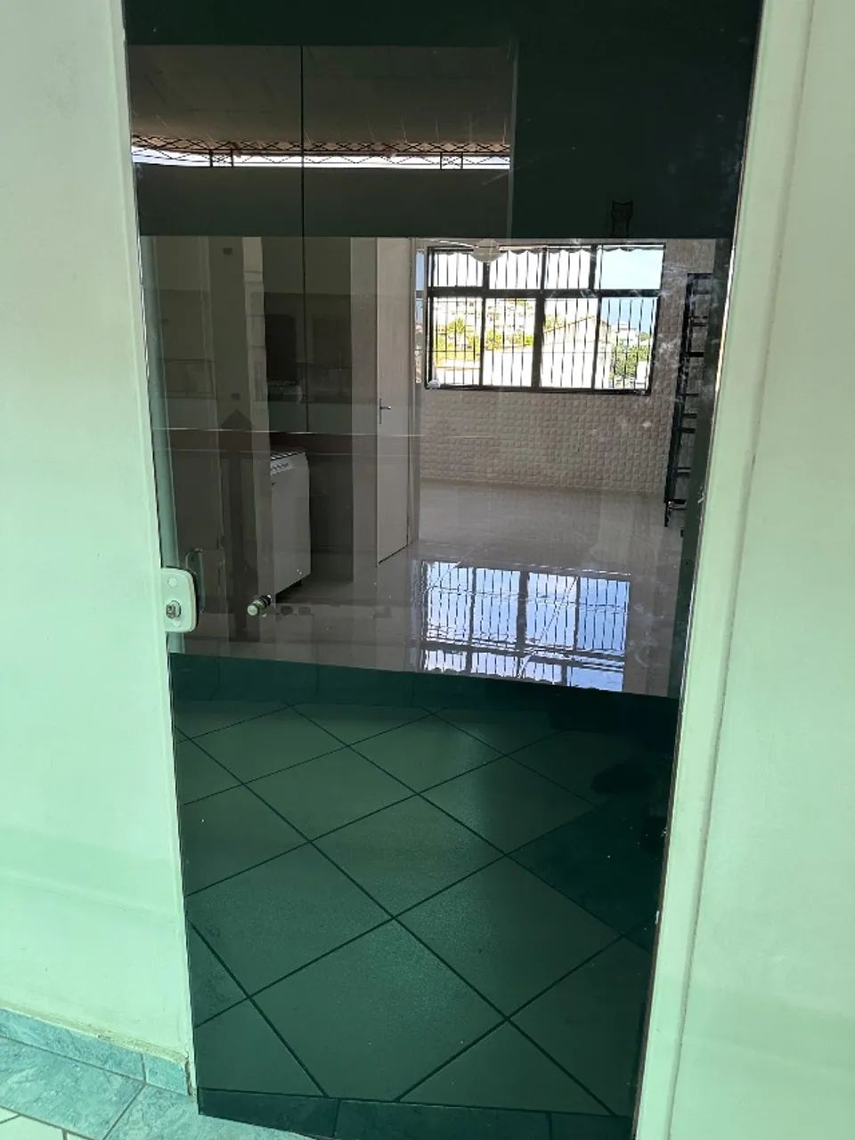 Alugo sala comercial no Fly Shopping Bacaxá, Saquarema/RJ - Foto 2