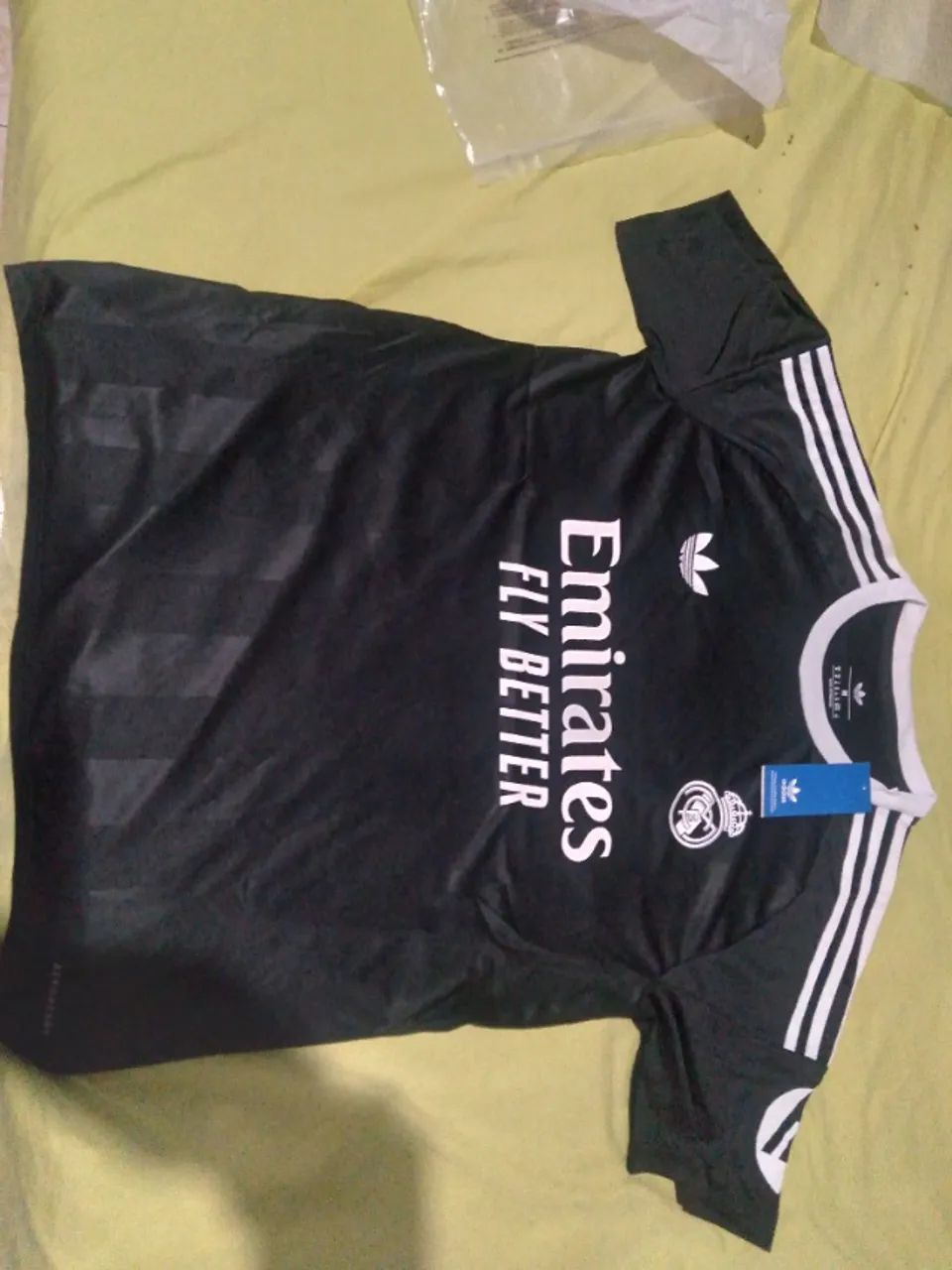 Camisa Real Madrid Torcedor M Nova com etiqueta - Foto 5