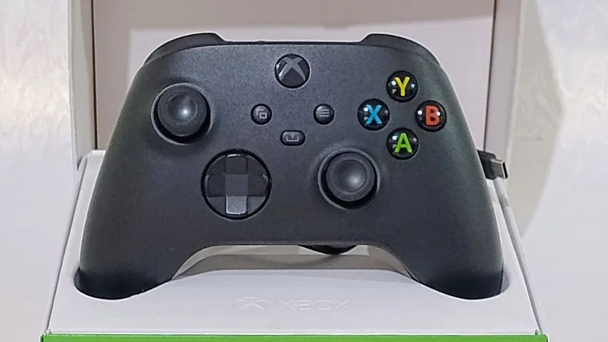 Controle Original Xbox Wireless com Cabon Black USB-C + Caixa funcionando - Foto 3