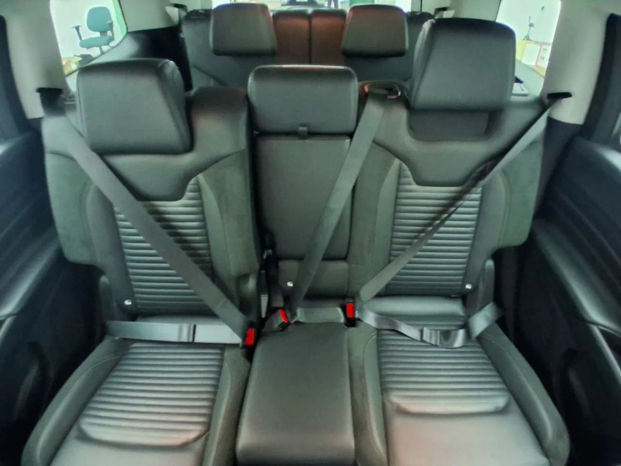 Jeep Commander Limited T270 1.3 TB Flex Aut., foto 18 de 18