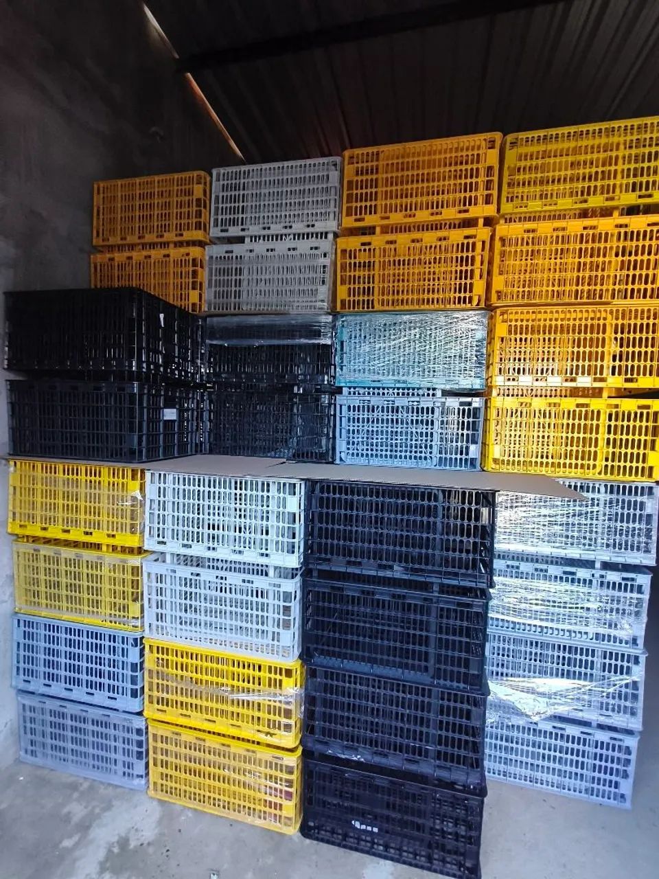Caixas plásticas empilhável  - Foto 4