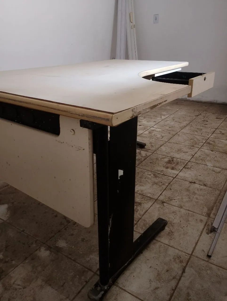Mesa para escritório  - Foto 5