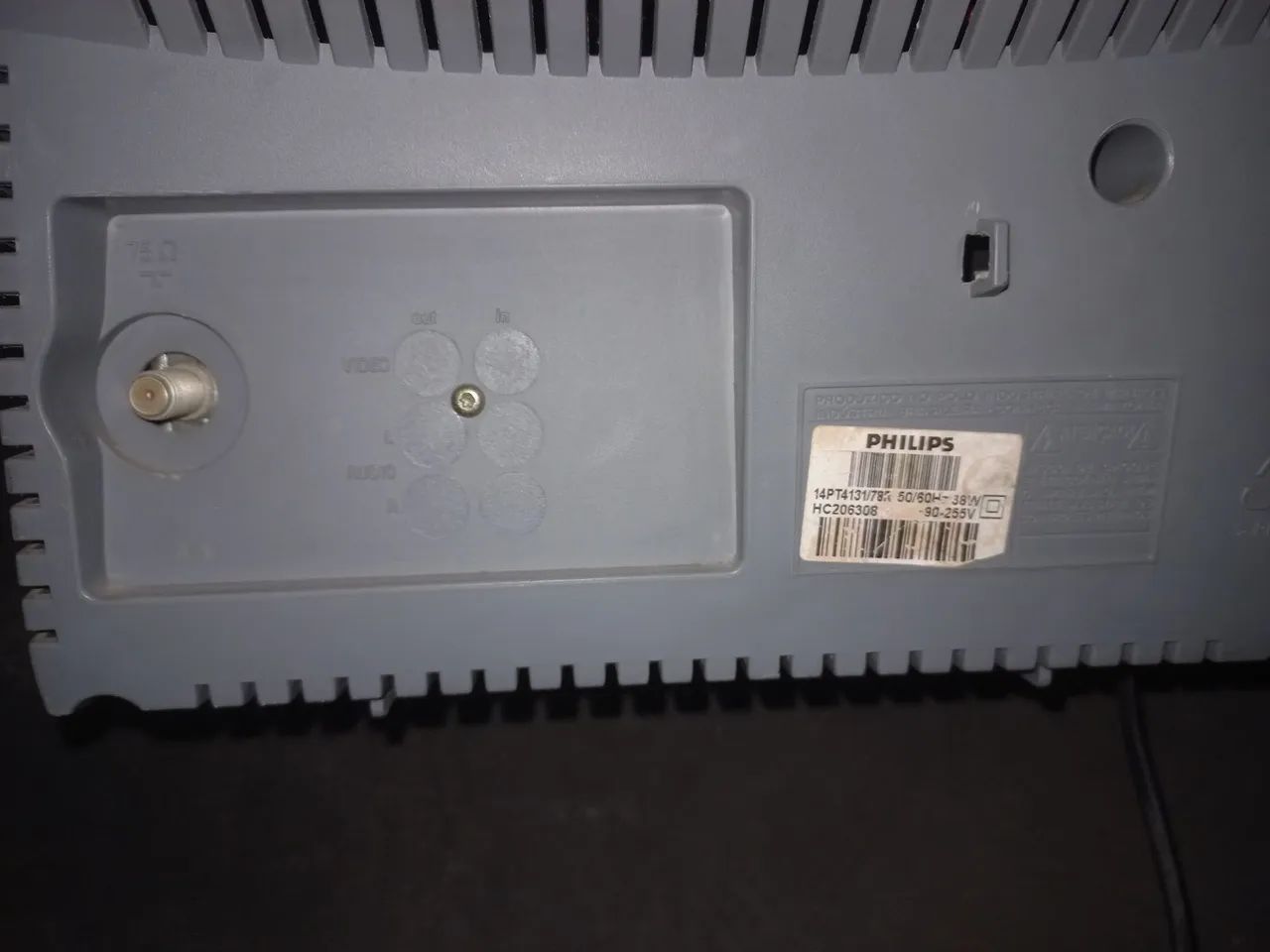 TV Philips 14" de tubo  - Foto 2