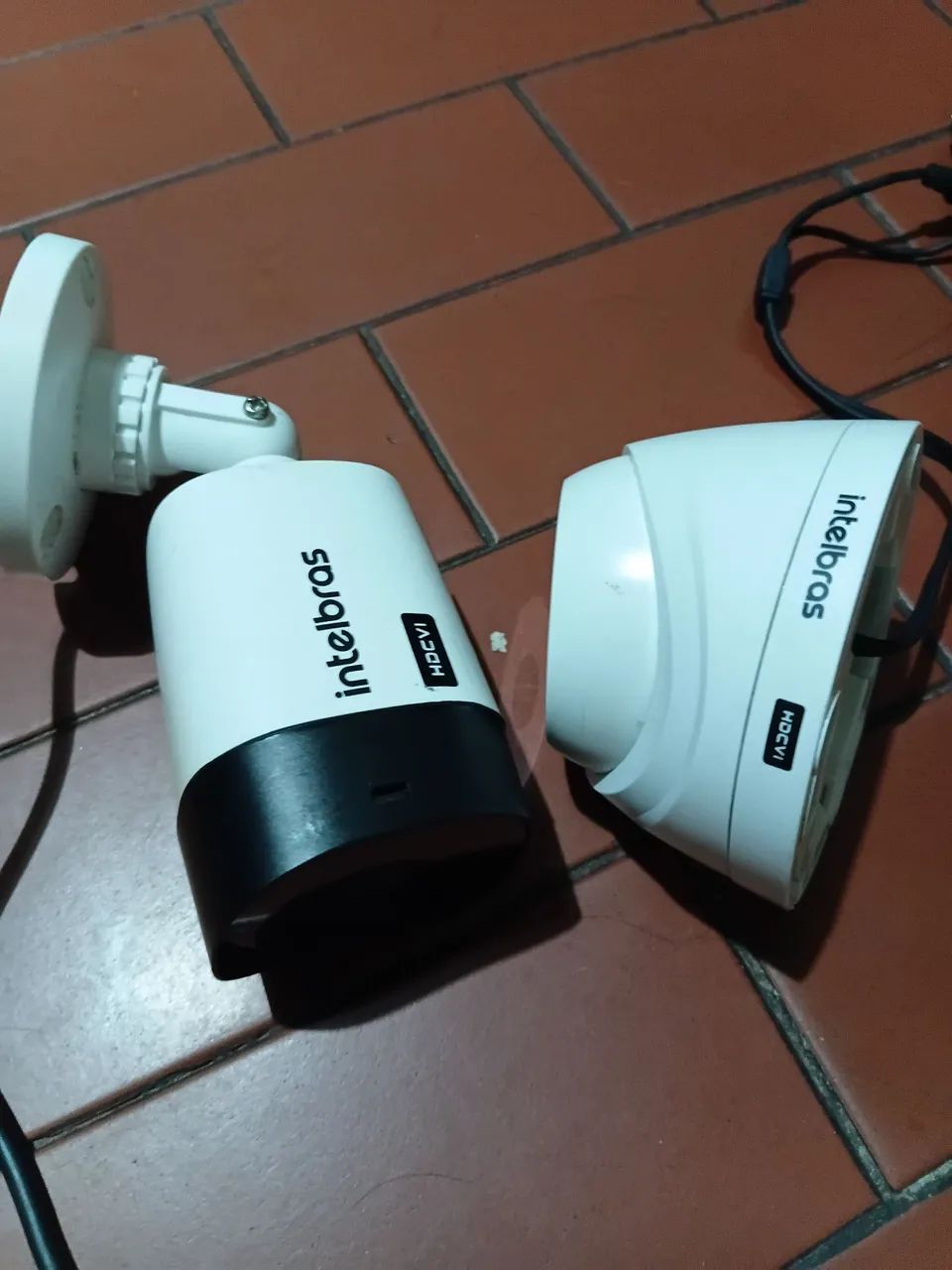 Câmeras intelbras $140 as duas  - Foto 2