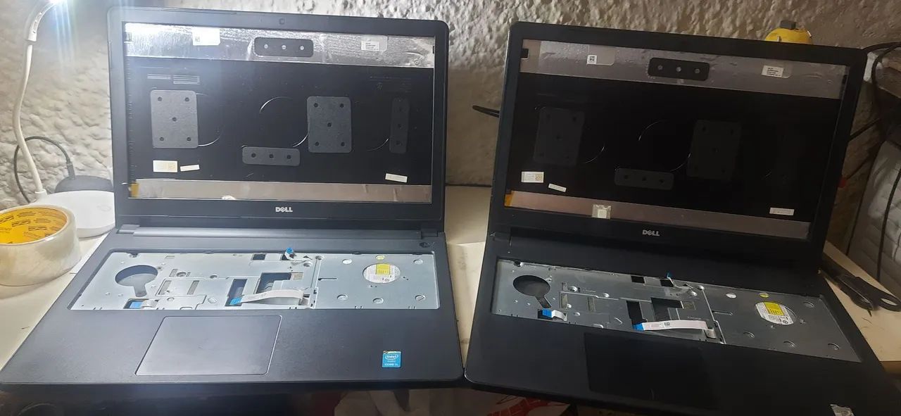 2 carcaças Dell Inspiron 5558 completas sem teclado. 
