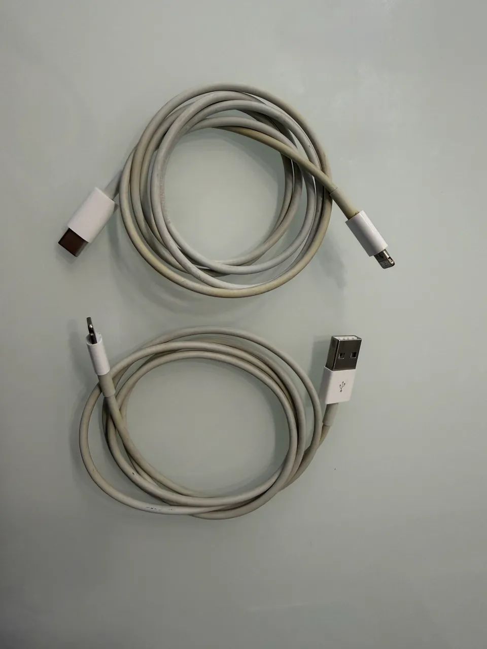 Iphone 13 pro max 1 TB - lateral Dourado - Foto 2