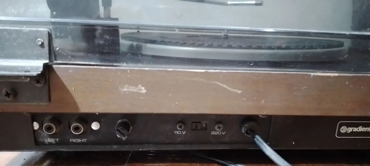 Toca-discos  Gradiente  garrard  s 95  com defeito  - Foto 4