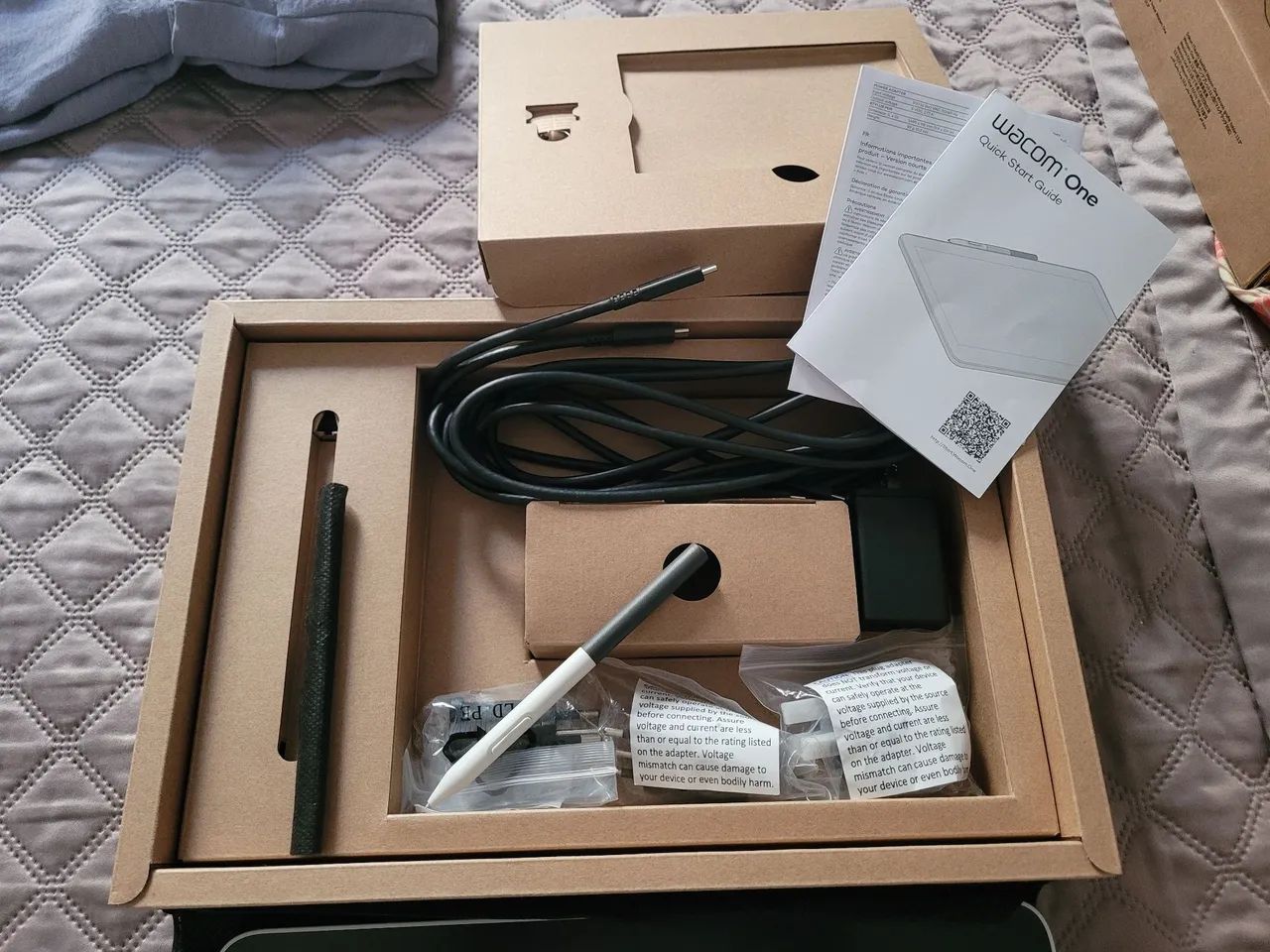 MESA DIGITALIZADORA wacom one pen display 13 touch Dth - 134/w - Foto 2