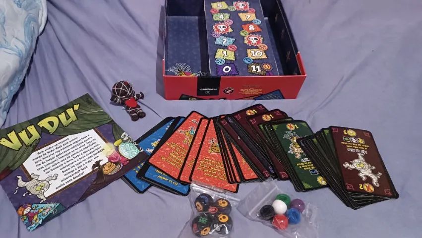 Jogo de cartas VUDÚ, Completo e com manual E MINIATURA!!! - Foto 2