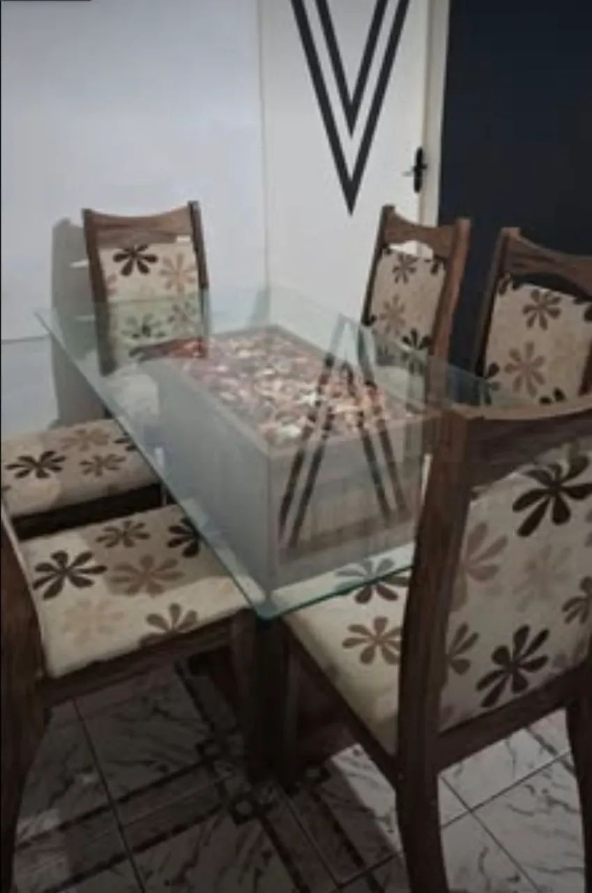 Mesa de Jantar com Tampo de Vidro com 6 Cadeiras - Foto 5