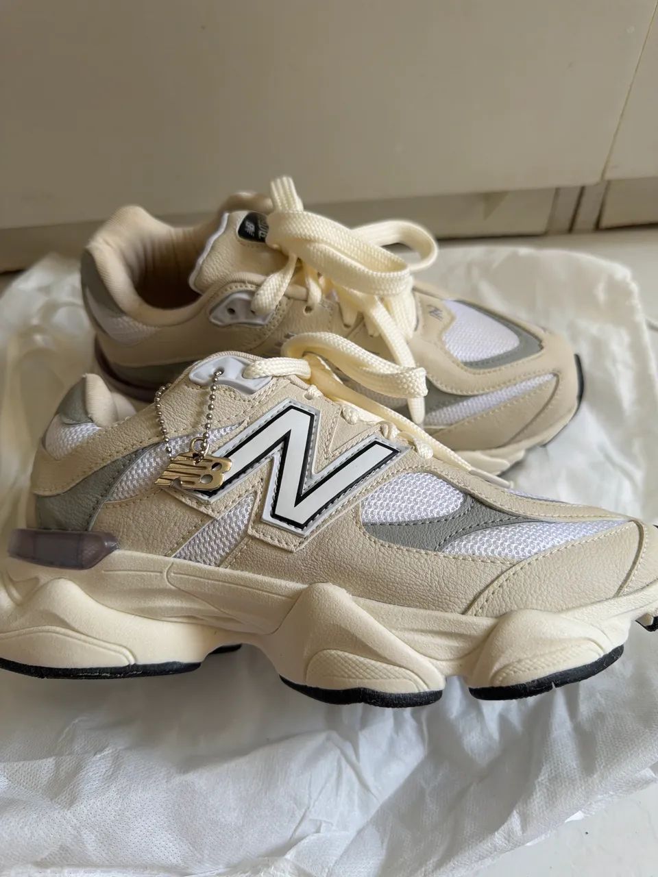Tênis New balance 9060 - Foto 2