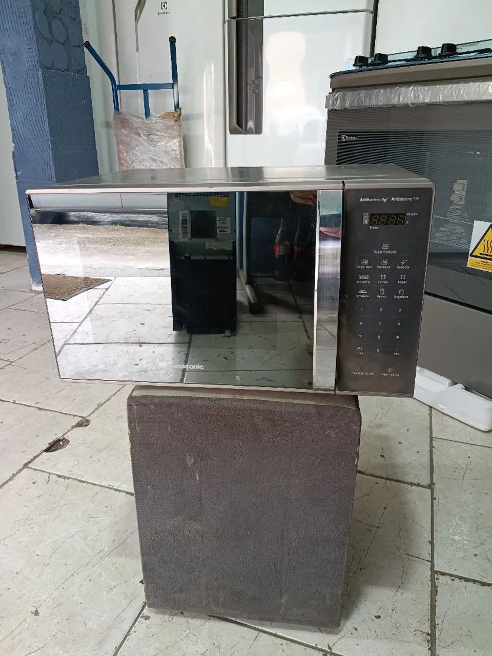 Microondas Panasonic SEMINOVO 21L 127v