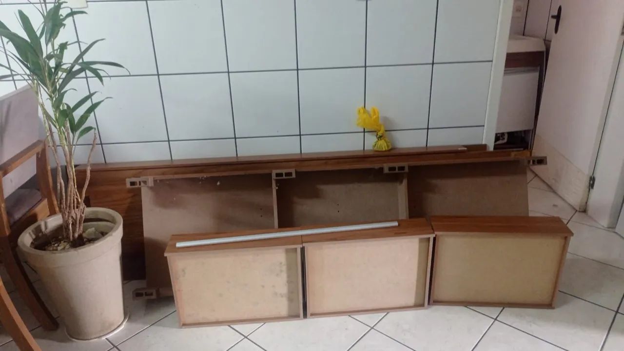 Guarda Roupa Seminovo  - Foto 5