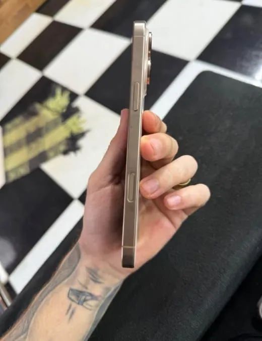 iPhone 16 - Foto 2