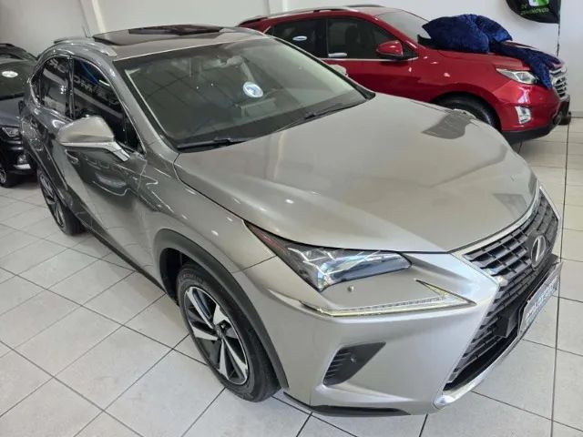 Lexus NX-300 Luxury 2.0 16V 238cv Aut., foto 6 de 20