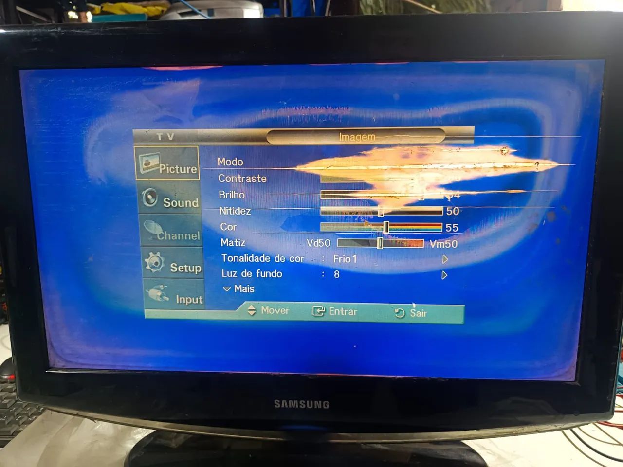 TV Samsung LN26R81B com defeito