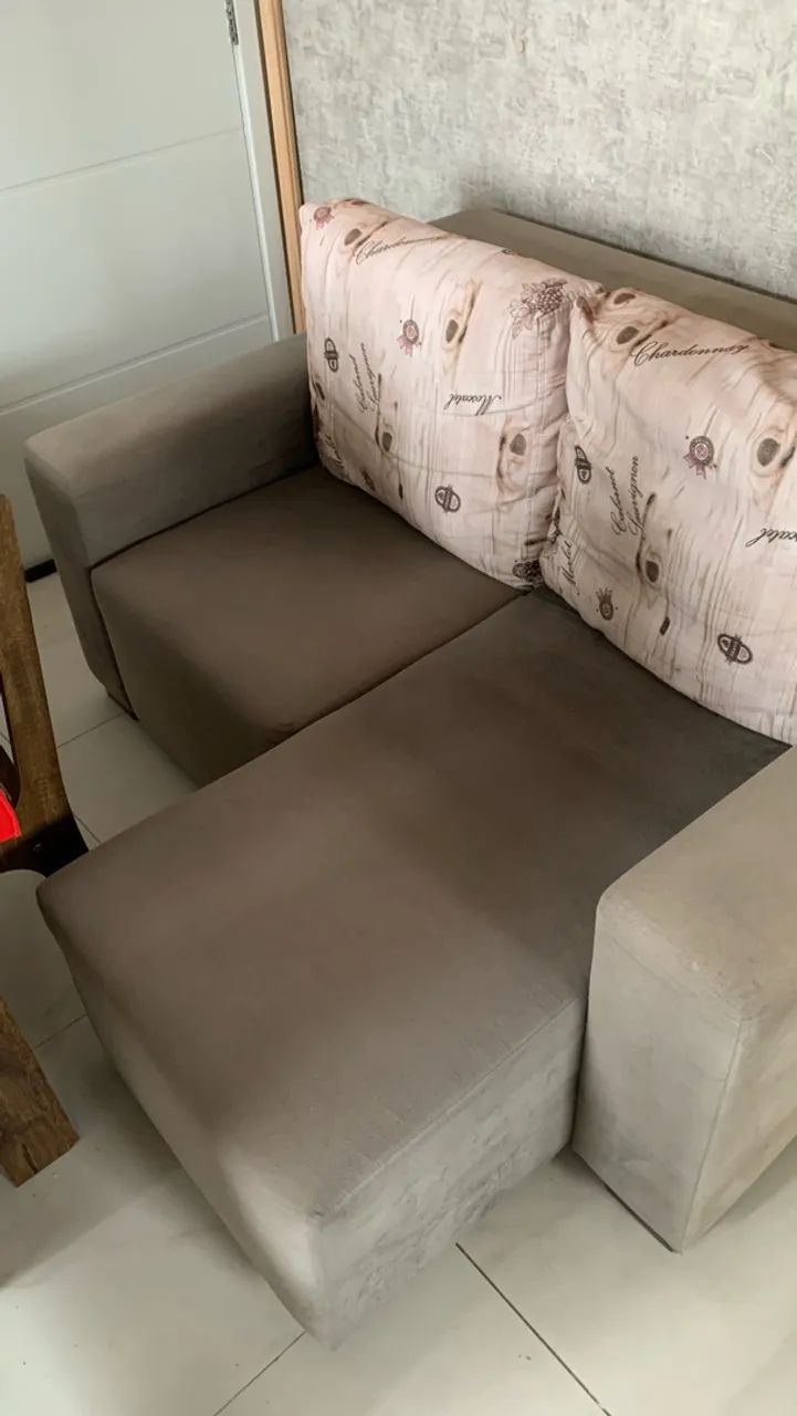 Sofá 2 Lugares Cinza Chaise Almofadas Confortável - Foto 2