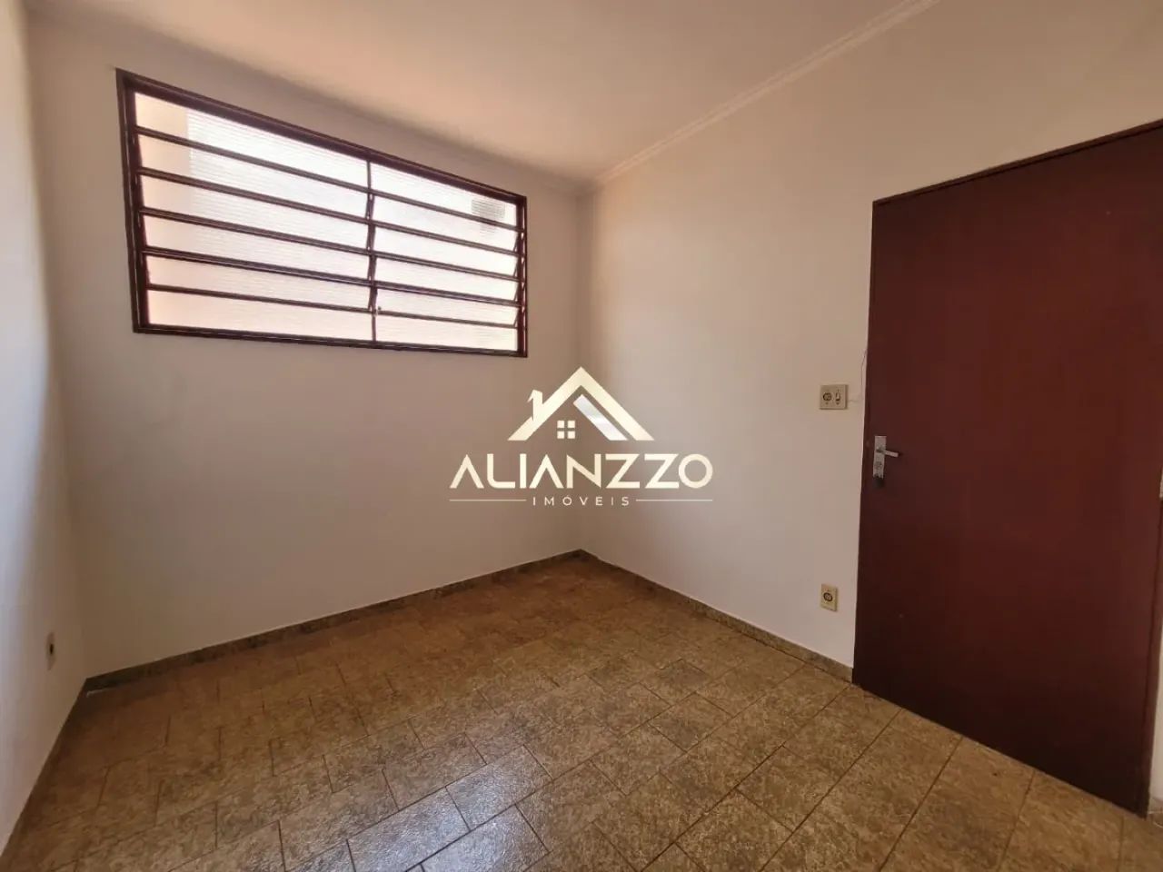 Casa Residencial no Jardim Paulista Ribeirão em Ribeirão Preto/SP. Alianzzo Imóveis. - Foto 2