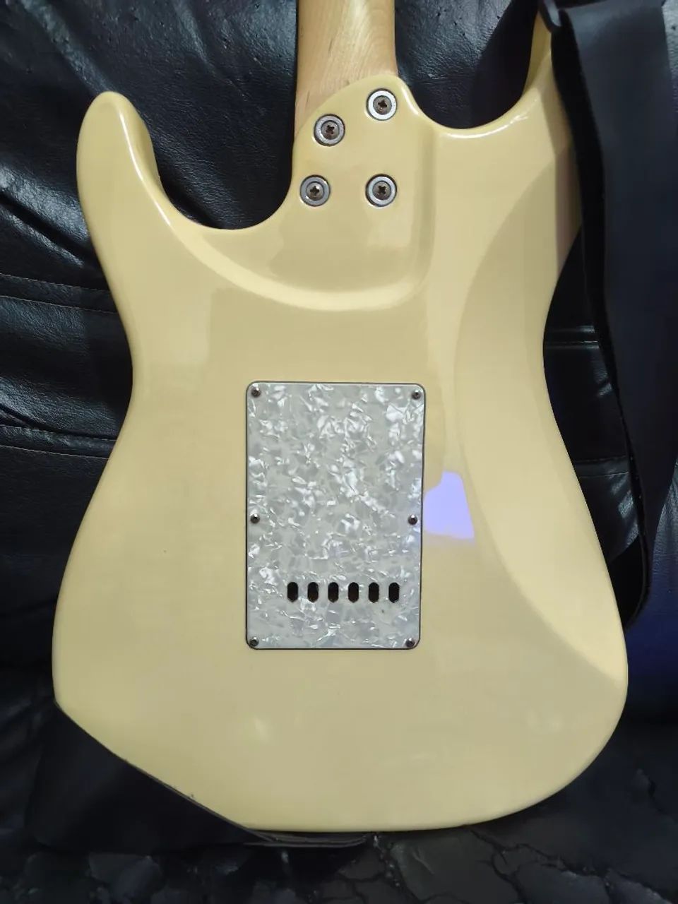 Guitarra Seizi pegar e tocar - Foto 3