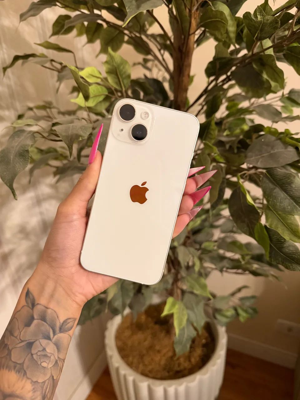 iPhone 14 128GB Branco IMPECÁVEL 
