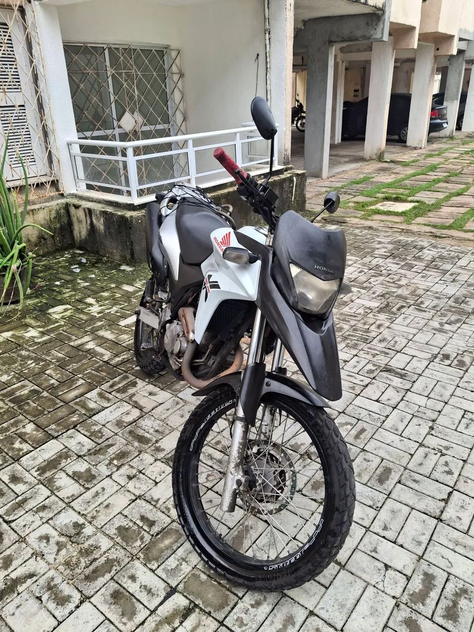 Xre 300