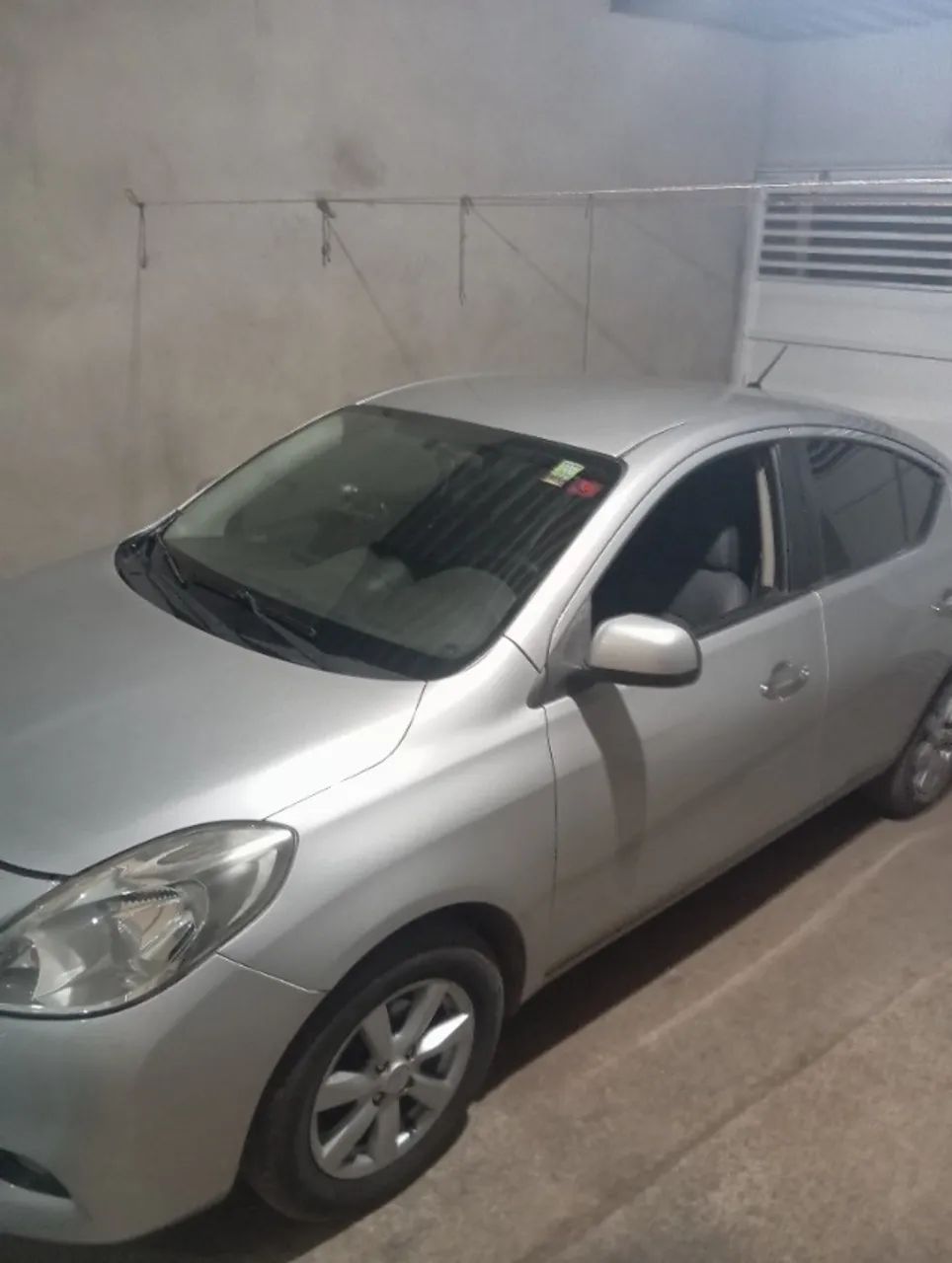 Nissan Versa 1.6 16V FLEX SL 4P MANUAL 2014