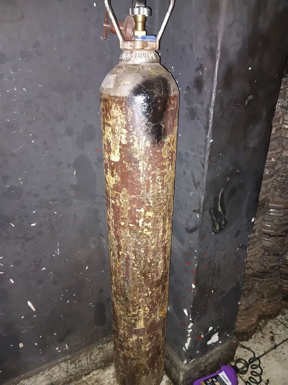 Makina di solda  mig profissional   com oxigênio  - Foto 2