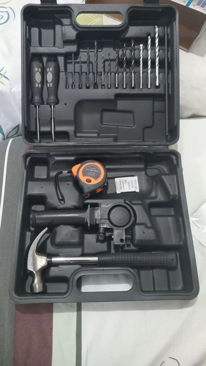 Furadeira Mondial 110V 650W com ferramentas e maleta (Nova) - Foto 3