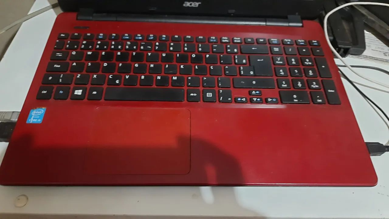 Notebook Acer Aspire E5 em excelente estado 