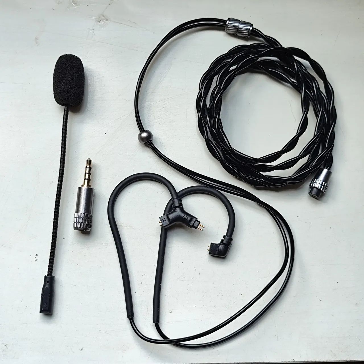 Kit Cabos + Ponteiras para fones IEM - Foto 3