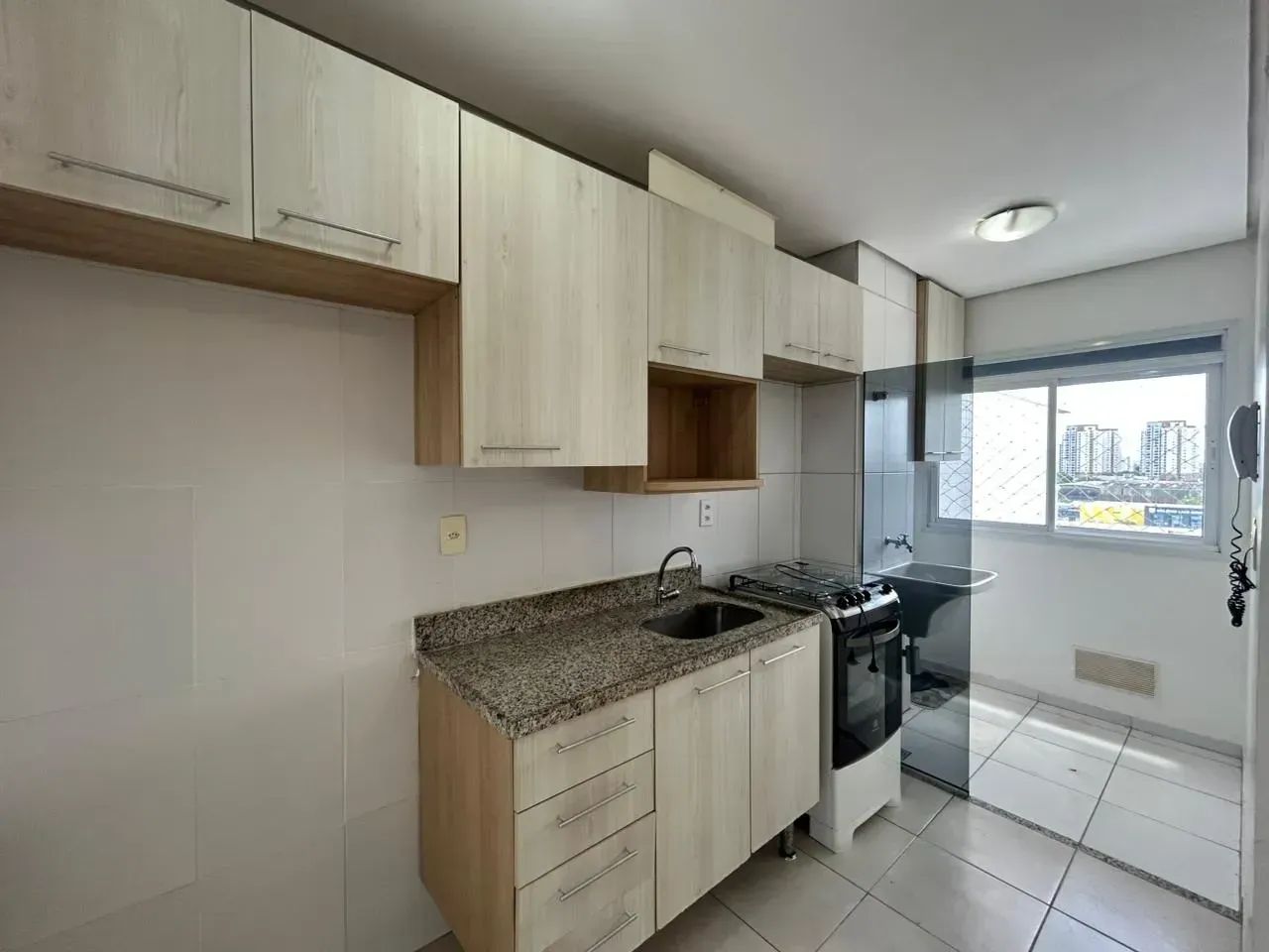 Condomínio View Club & Home , 2 qtos, semi- mobiliado, nascente, 1 vaga - Foto 3