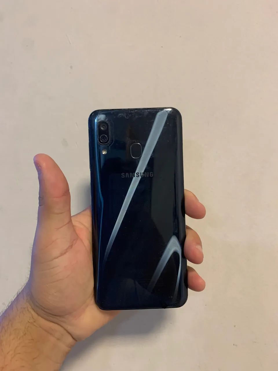 Celular a30 usado  - Foto 2