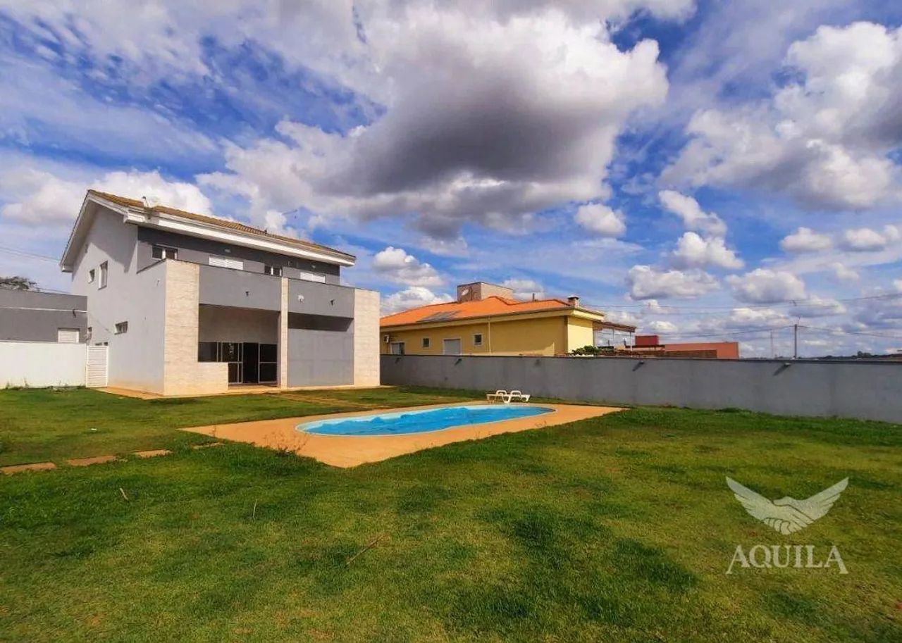 SOBRADO COM 4 SUÍTES E PISCINA NO CONDOMÍNIO SOLAR DO BOSQUE - SOROCABA